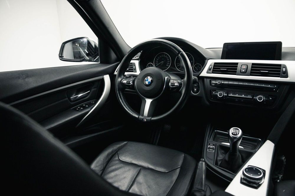 BMW 318 d Pack M