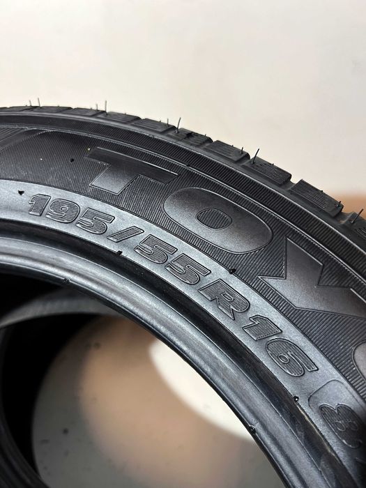 Pneus Toyo Proxes CF-2 - 195/65/16 - Como NOVOS