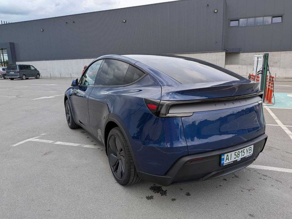 Tesla Y Juniper
