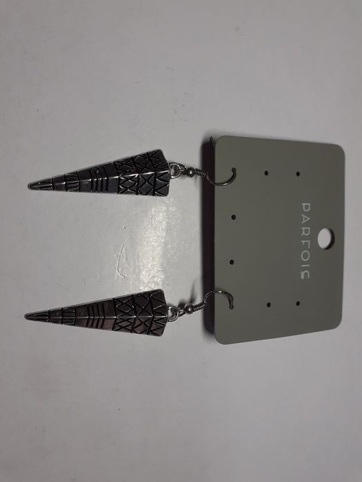 Brincos Parfois e Natura