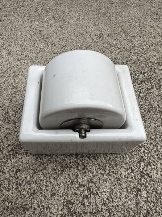 Molhador de selos e envelopes antigo