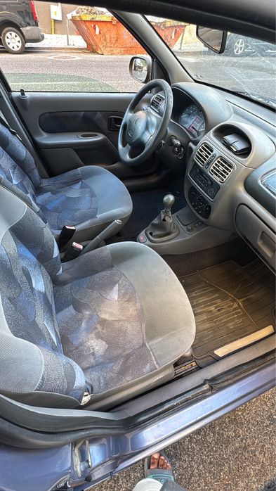 Renault Clio RN 1.2 — 2000 — 129.000 km