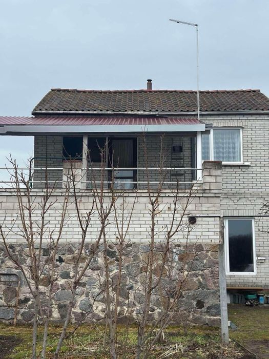 Пилипча.Продаж будинку з краєвидом на річку.