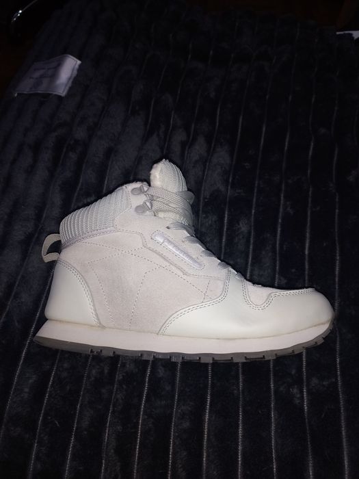 Стильні жіночі ботінки