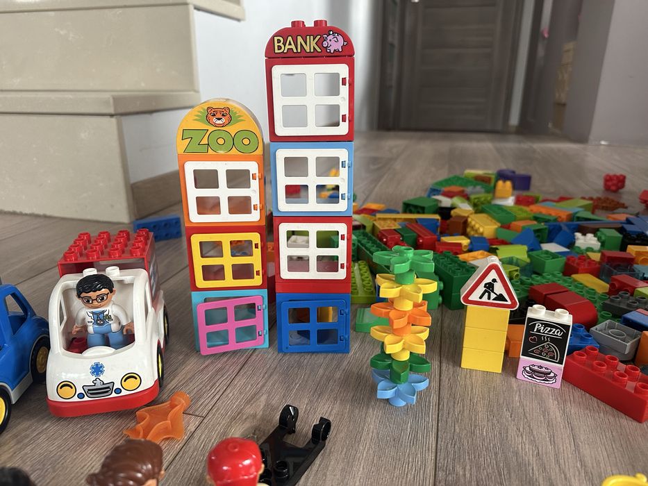 LEGO Duplo mix pojazdy figurki