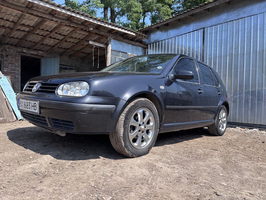 Продам Volkswagen Golf 4