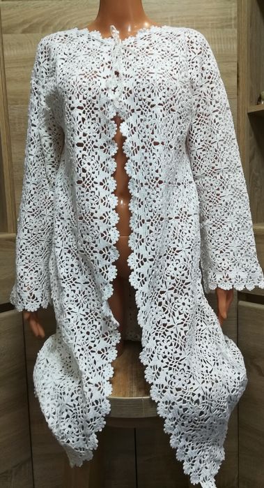 Кардиган вязаный крючком, ручная работа.