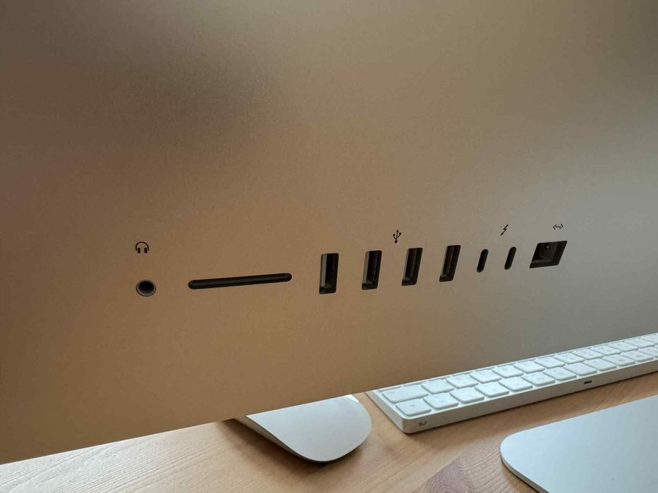 Apple iMac 27 5k i5 3.1 GHz A2115