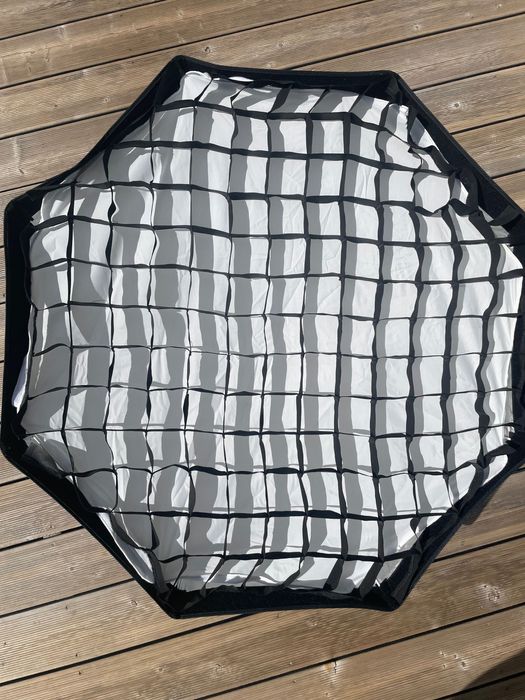 Softbox octa parasolkowy 95 + grid