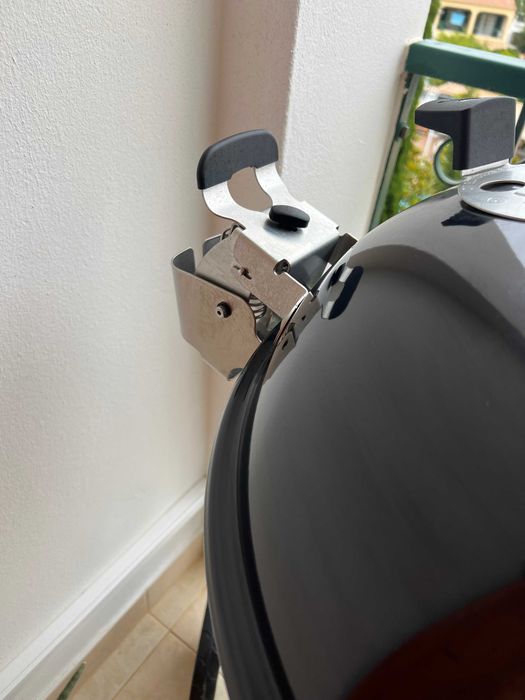 Weber Master Touch Premium 57cm