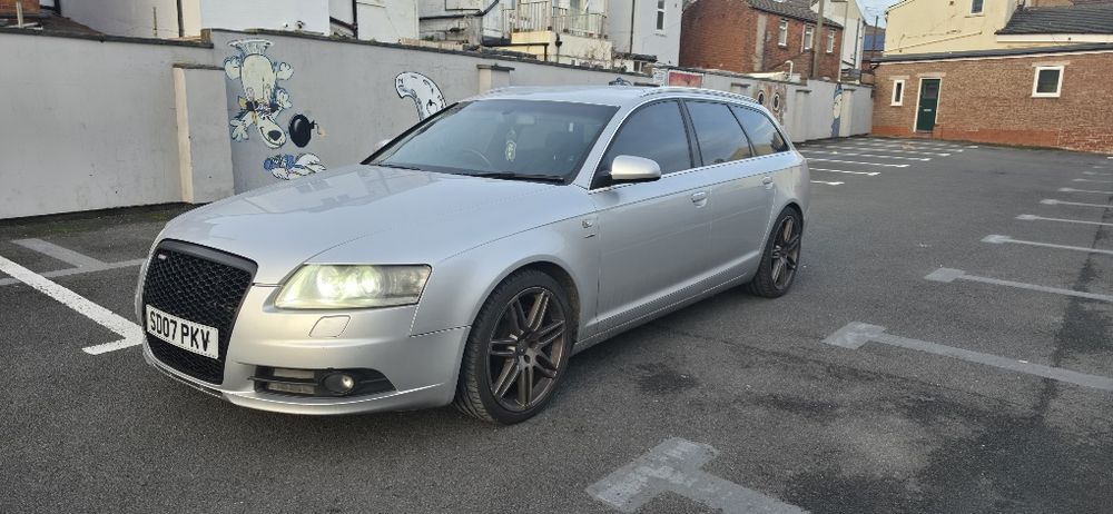 Audi A6 Avant