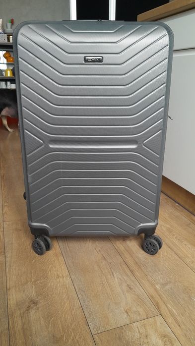 Ochnik duza walizka