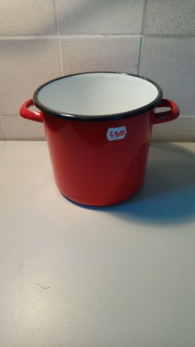 Garnek emaliowany wysoki 16 cm, kociołek węgierski