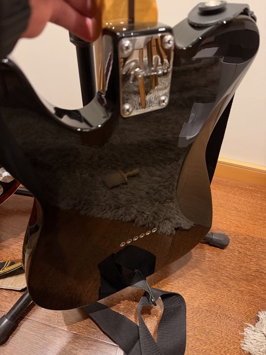 Fender Modern Player Telecaster® Plus de 2013