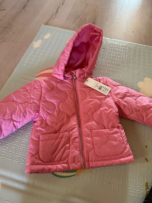 Дівчача весняна курточка