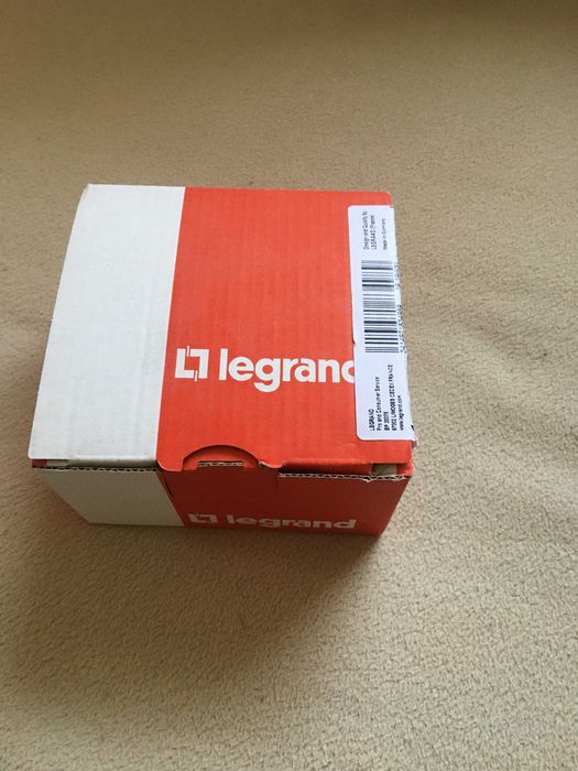 Termostat pokojowy elektroniczny Legrand Niloe STEP (863141)