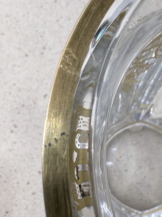 Magnífica Harcourt Empire jarra em Cristal Baccarat gravada e dourada