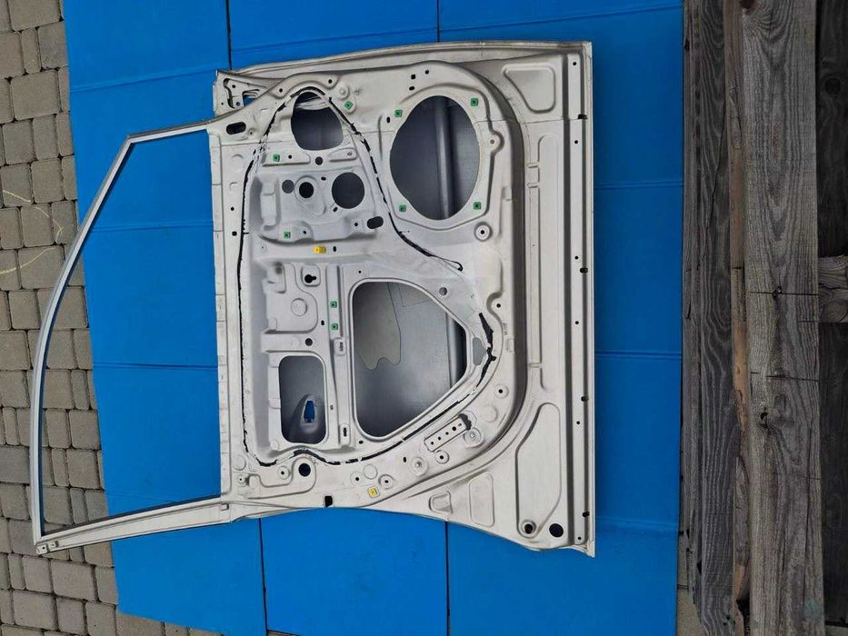 Lexus RX 350 двері дверь передні ліві (2009-2015 рр) з пошкодженнями