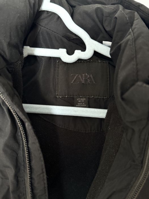 Демісезонна куртка zara 86р