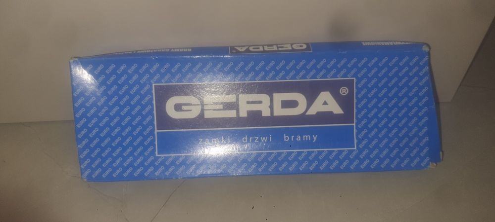 Zamek drzwiowy wpuszczany gerda zw 100