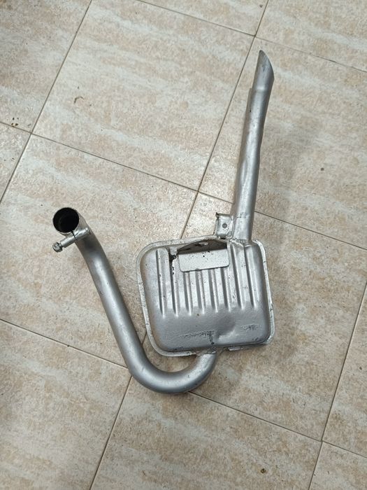 Vespa - Panela escape