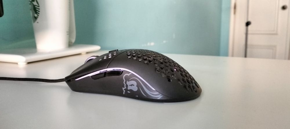 Glorious Model O64730171415427122