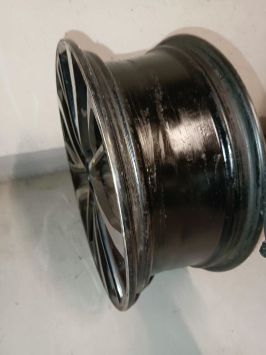Felga Toyota Avensis 17″ x 7J ET45