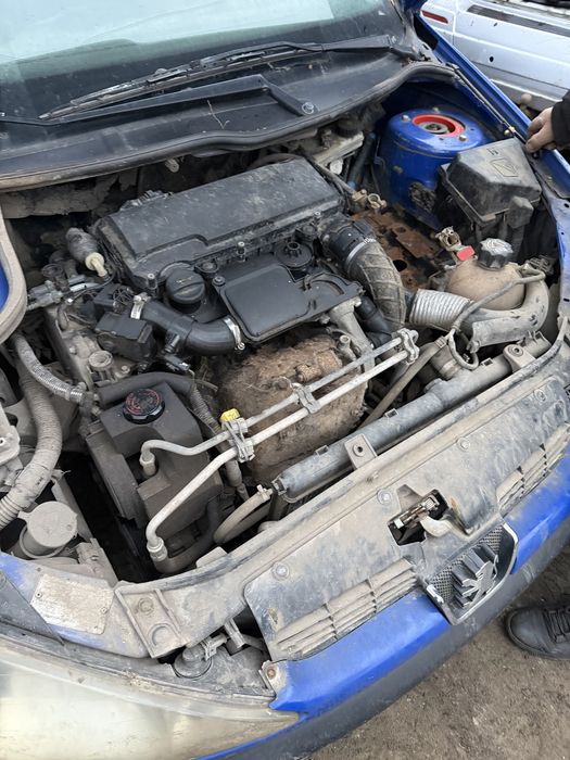 Двигатель мотор Пежо 206 1.4 HDI  дизель