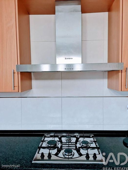Apartamento T2 em Almeirim de 163,00 m2
