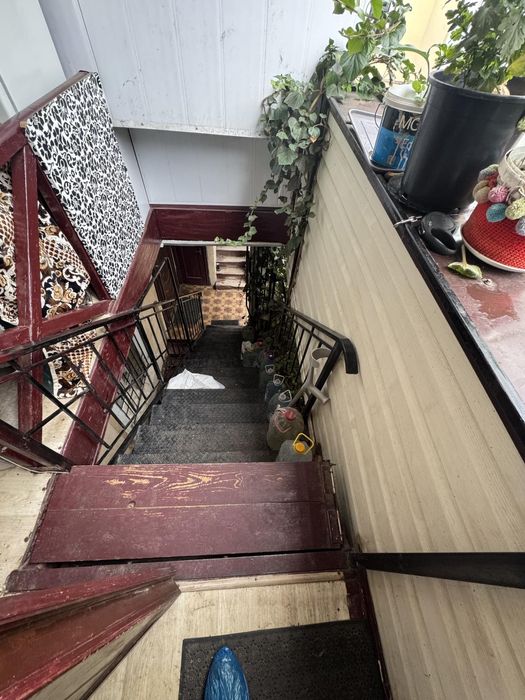 Продам 2-к квартиру з ремонтом, 55 кв.м, у центрі на вул. Базарної/Маразліївська (3-217-451)
