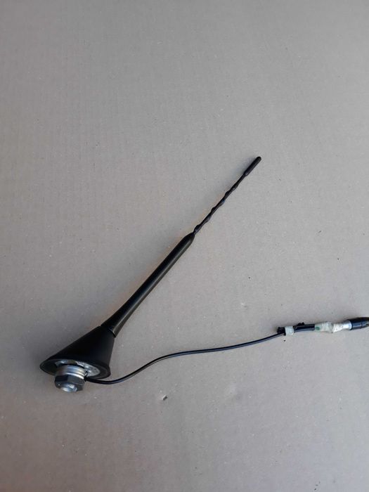 Alfa Romeo 159 antena dachowa komplet europa