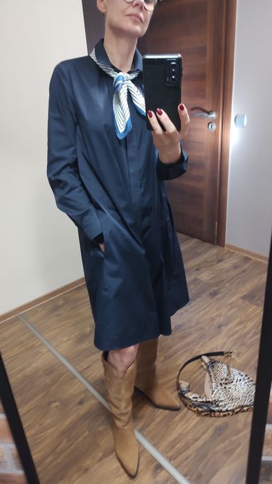 Granatowa szmizjerka COS