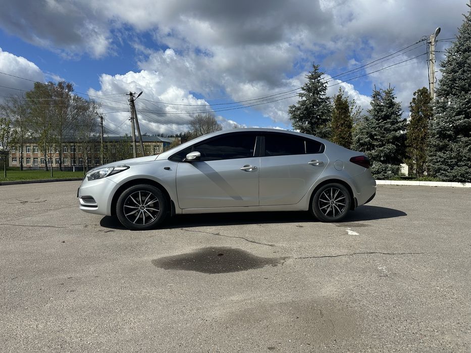Kia Forte 2013 VIN KNAFK4A6XE5088044 фото оголошення 14 з 15