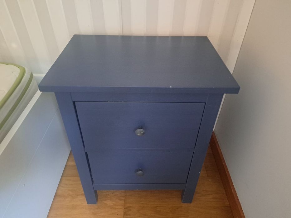 Mesinha de Cabeceira Azul