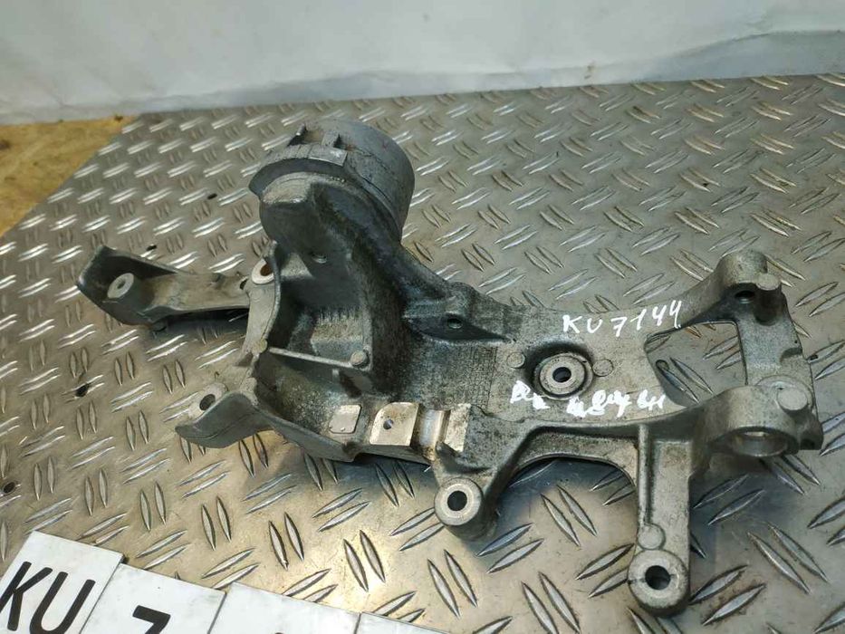 Ford Kuga 08-13 S-Max 06-14 кронштейн генератора з натягувачем ременя 9M5Q6A228BA KU7144 9688628880