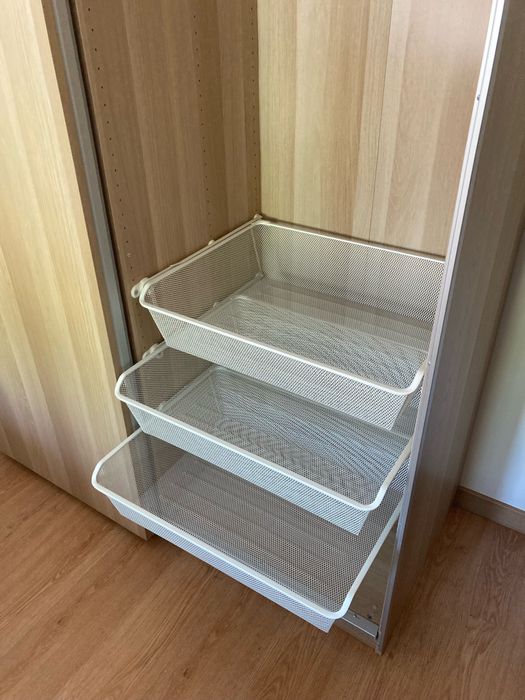 roupeiro IKEA Pax / Hasvik portas deslizantes