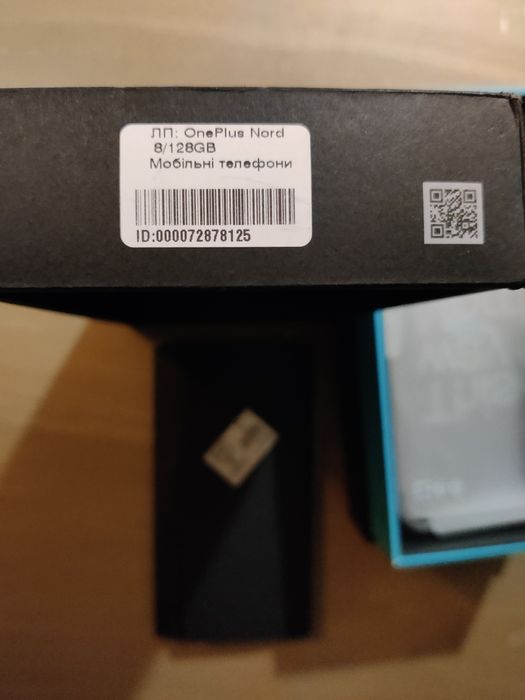 Смартфон OnePlus Nord