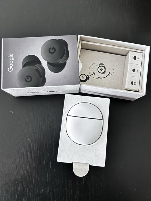 Google Pixel  Buds 2a