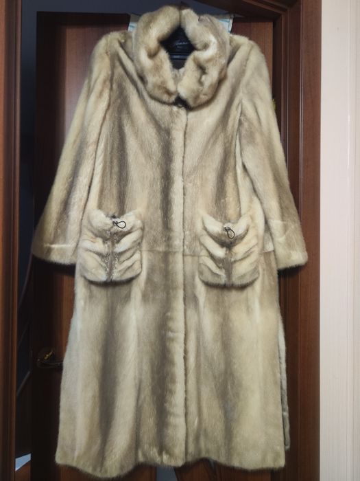 Натуральна шуба з норки  48р.