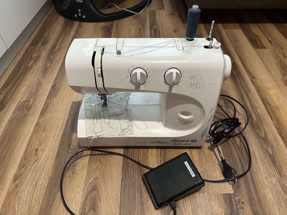 Maszyna do szycia Łucznik Zofia 2015
