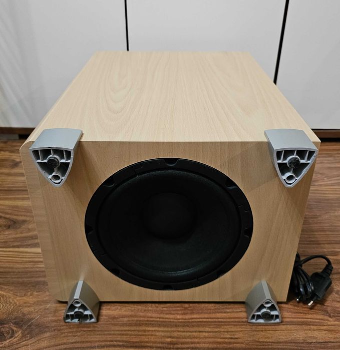 Subwoofer aktywny JBL SUB178 | 20 cm | 200W |