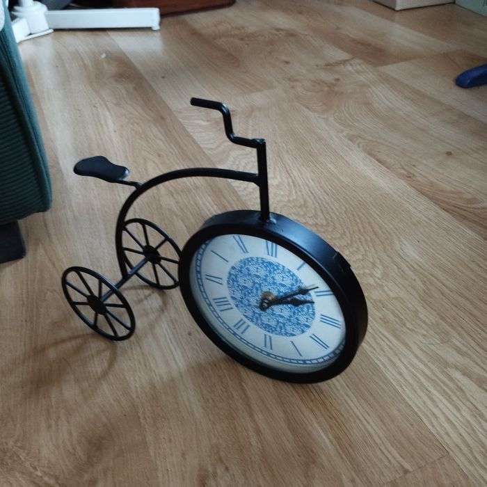 Zegar bicykl retro rower