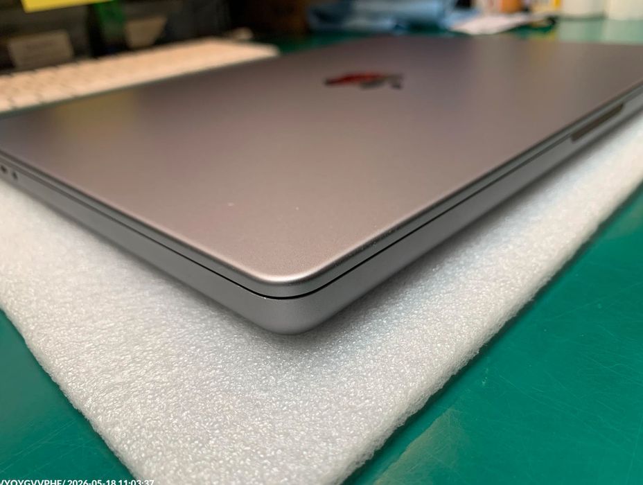 MacBook Pro 14 NAJMOCNIEJSZY | M2 Max 12C/30C | 64 GB RAM | Stan BDB