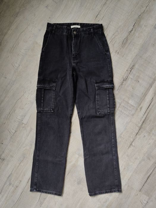 Spodnie jeansowe Stradivarius 36