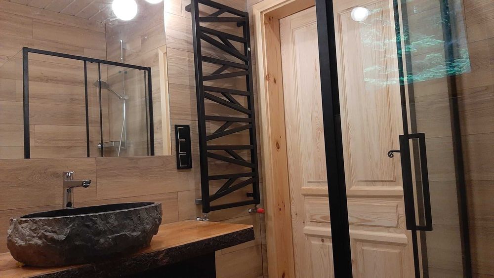 Domek w Bieszczadach z gorącą beczką  (maks. 6 osób)