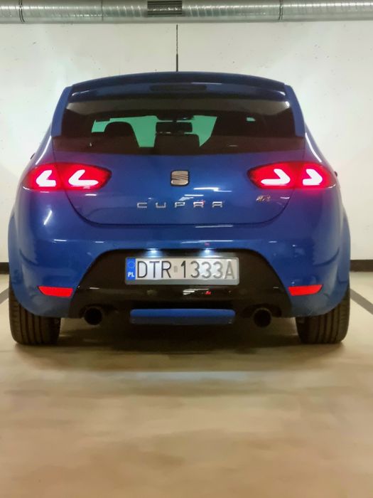 Seat  Leon  Cupra  R  Full   Opcja  ponad  300 KM