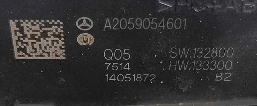 Comando do Rádio MERCEDES-BENZ C-CLASS (W205) ano 2013