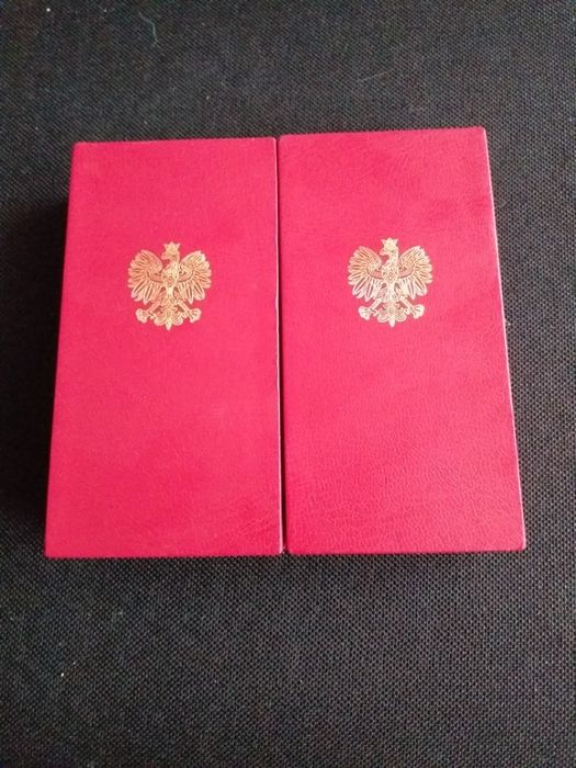 2 Medale.za długoletnie pożycie małżeńskie