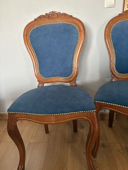 4 Cadeiras de Madeira de Carvalho