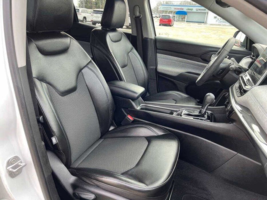 Jeep Compass      2022